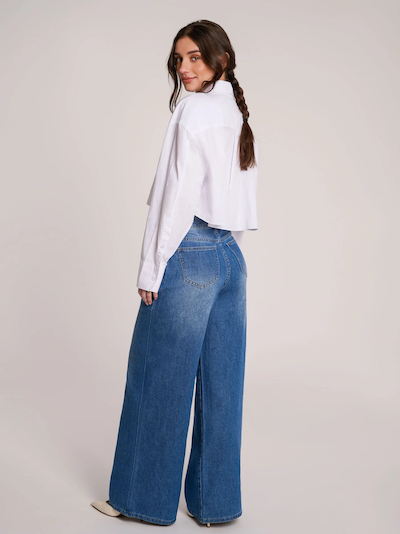 LILY2772