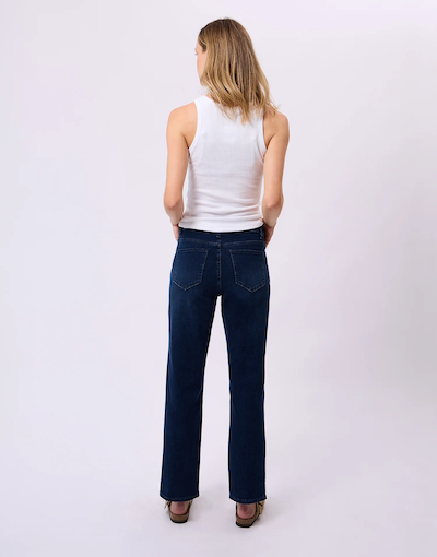 EMILY-2832