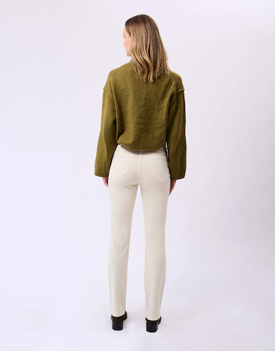 EMILY-3032