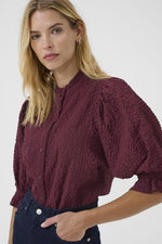 TONI9827