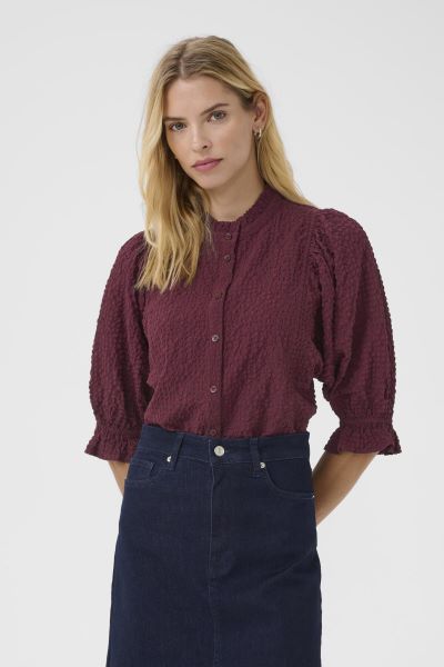 TONI9827